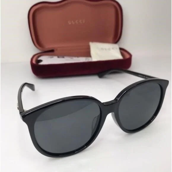 Authentic GUCCI WOMENS ROUND/OVAL SHINY BLACK FASHION  display picture 2